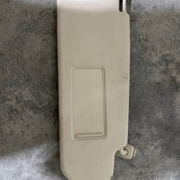 Beige/Tan OEM 2011-2014 VW Jetta TDI Wagon Sun Visor - Picture 2 of 3